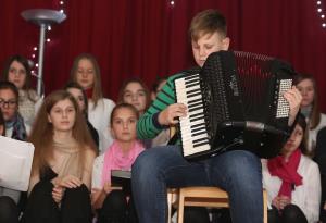 BOŽIČNO NOVOLETNI KONCERT 15 FOTO LJUBO VUKELIČ